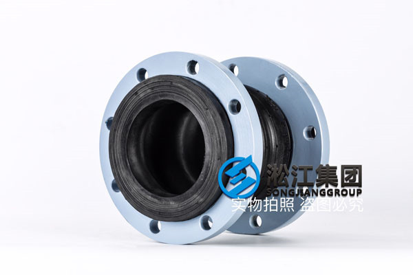 2018年3月7日，北京老客户采购双球体碳钢法兰DN125橡胶接头​